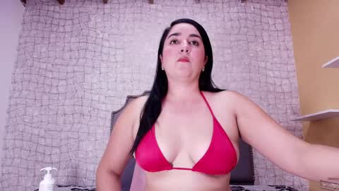 Lucero W online show from January 13, 7:10 pm