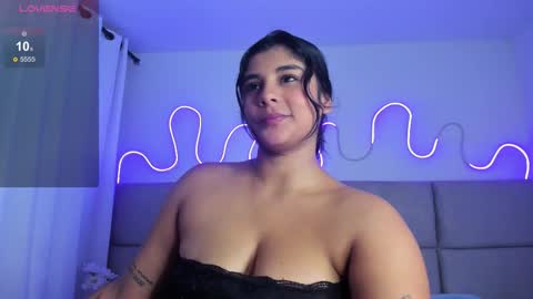 luceroo1 online show from October 25, 3:03 am