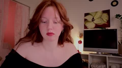 Lucia online show from February 20, 6:31 pm