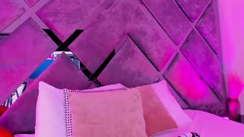 Lucia Gray online show from March 12, 2:36 am