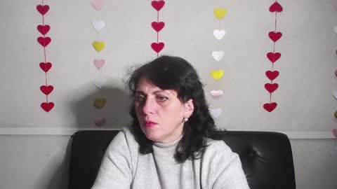 Snapshot of luciami chatting on January 26, 6:06 pm LuciaMi online show from January 26, 6:06 pm