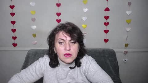 Snapshot of luciami chatting on March 9, 5:55 am LuciaMi online show from March 9, 5:55 am