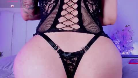 Snapshot of luciana_66 chatting on September 28, 1:45 am Lisseth online show from September 28, 1:45 am