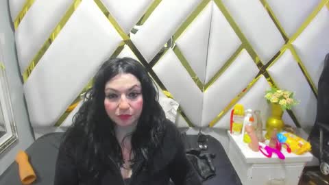 Snapshot of luciana_ass chatting on February 3, 8:35 pm Luci online show from February 3, 8:35 pm