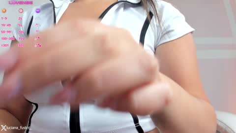Snapshot of luciana_fuster18 chatting on January 18, 7:07 am Luciana online show from January 18, 7:07 am