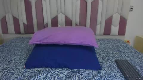 Snapshot of luciana_jam_ chatting on February 14, 3:11 am instagram luciana417 online show from February 14, 3:11 am
