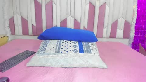 Snapshot of luciana_jam_ chatting on December 14, 3:17 am instagram luciana417 online show from December 14, 3:17 am