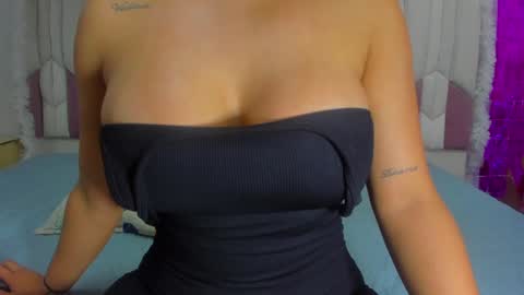 Snapshot of luciana_jam_ chatting on December 15, 3:13 am instagram luciana417 online show from December 15, 3:13 am