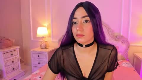 Snapshot of lucianacarter chatting on October 12, 5:21 am online show from October 12, 5:21 am