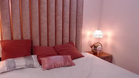 Lucie Grey online show from December 8, 12:41 pm