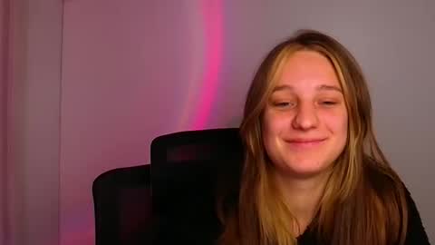 Lucie online show from November 14, 2:28 pm