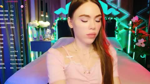 Snapshot of lucifiella chatting on October 14, 7:16 pm MimiFors online show from October 14, 7:16 pm