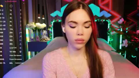 Snapshot of lucifiella chatting on October 16, 7:38 pm MimiFors online show from October 16, 7:38 pm