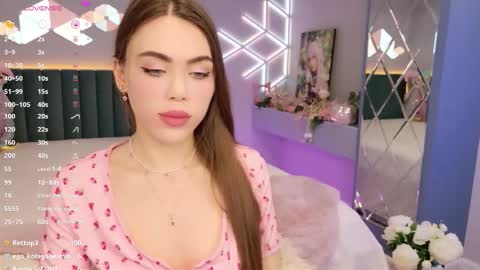 MimiFors online show from March 26, 7:04 pm