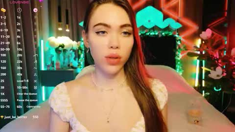 Snapshot of lucifiella chatting on September 20, 5:11 pm MimiFors online show from September 20, 5:11 pm