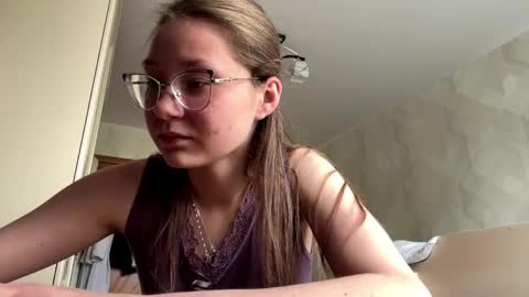 Maya online show from April 24, 6:16 am