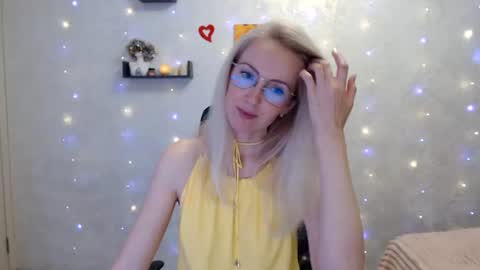 Arina online show from June 13, 6:16 pm
