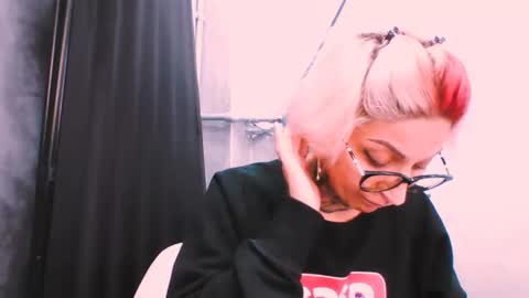 lucky_denizz online show from November 24, 10:17 am