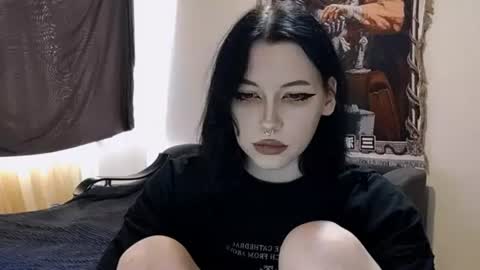 luckybastrad0677 online show from June 13, 8:34 am