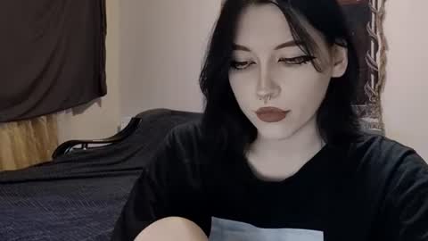 luckybastrad0677 online show from June 16, 5:25 pm