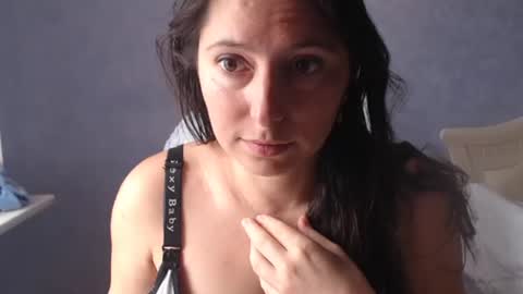 luckylinda23 online show from July 14, 8:52 am