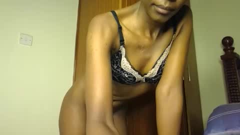 brielle online show from April 15, 7:58 pm