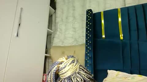 brielle online show from November 15, 10:00 pm