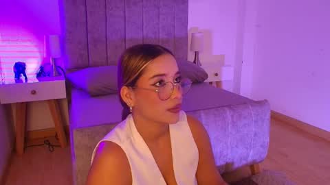 lucy online show from April 2, 3:37 am