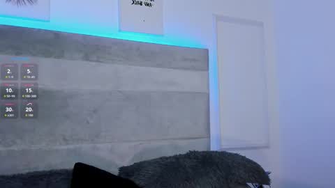 Lucy online show from November 18, 8:26 am