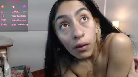 Snapshot of lucy_joi chatting on March 6, 8:27 pm Luciana online show from March 6, 8:27 pm