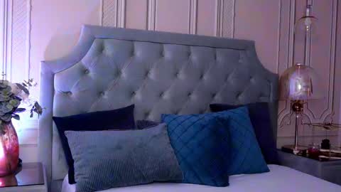 Snapshot of lucyaddison chatting on March 4, 3:55 am LucyAddison online show from March 4, 3:55 am