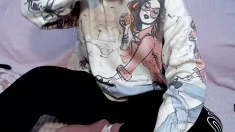 Snapshot of lucygolds chatting on January 24, 8:55 am LucyGoldS online show from January 24, 8:55 am