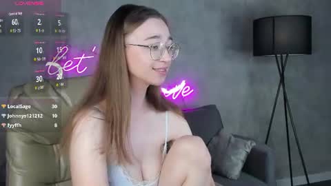 Lucy online show from July 25, 2:18 am