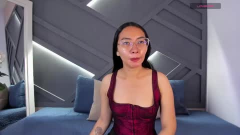 Lucy Liiu online show from June 8, 2:18 pm