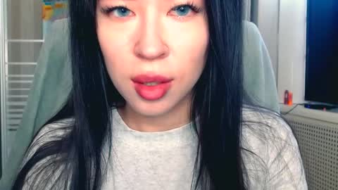 Snapshot of luisa_domina chatting on September 24, 8:35 am luisa lovedom online show from September 24, 8:35 am