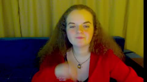 Snapshot of luisa_rosee chatting on February 22, 11:43 pm Luisa Rosee online show from February 22, 11:43 pm