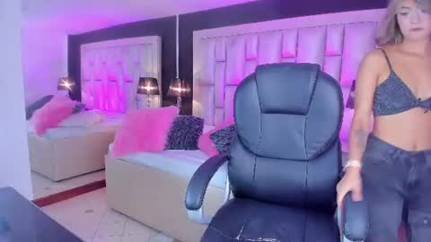Luisa  online show from June 28, 4:35 pm