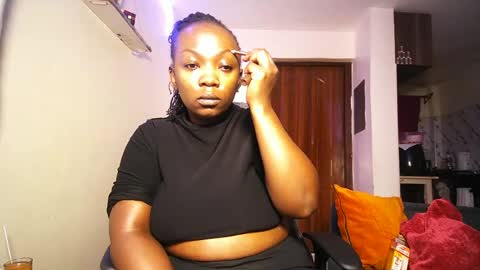 lulu_sparks1 online show from July 2, 7:36 am