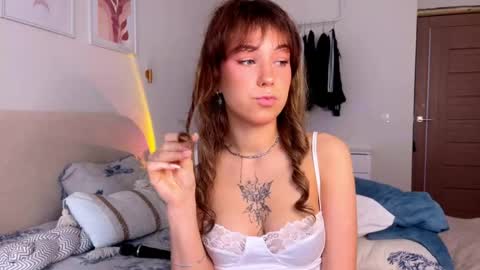 lulu berry online show from May 30, 2:42 am