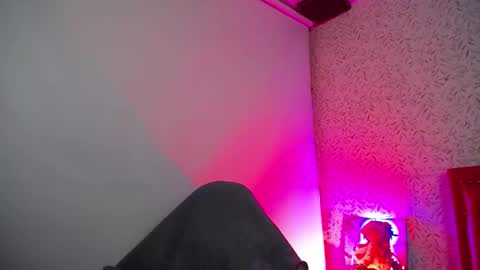 Luly online show from November 25, 4:14 am