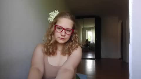 Lumi online show from July 26, 8:33 am