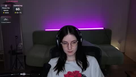 Lumi online show from July 27, 3:42 pm