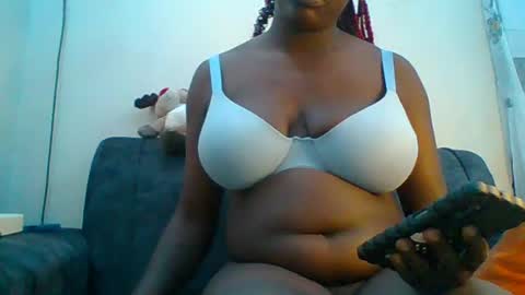 luminous_lust254 online show from July 10, 8:09 pm