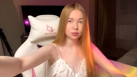 Sia online show from February 8, 7:28 pm