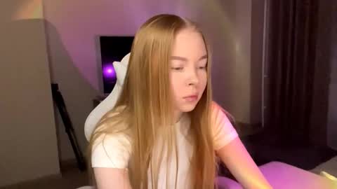 Sia online show from February 20, 7:58 pm