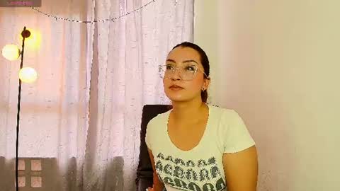 luna__velvet online show from July 7, 1:14 pm