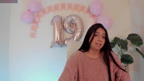 luna_cute14 online show from February 23, 7:57 pm