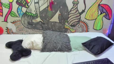 luna_gc online show from February 8, 1:11 am