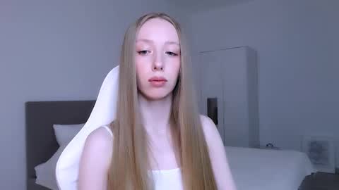 Luna online show from March 9, 9:18 pm