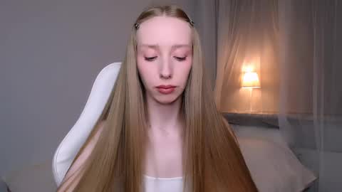 Luna online show from June 6, 10:05 pm
